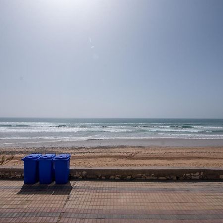 Appartement Pied Dans L'Eau Avec Piscine Аурир Екстериор снимка