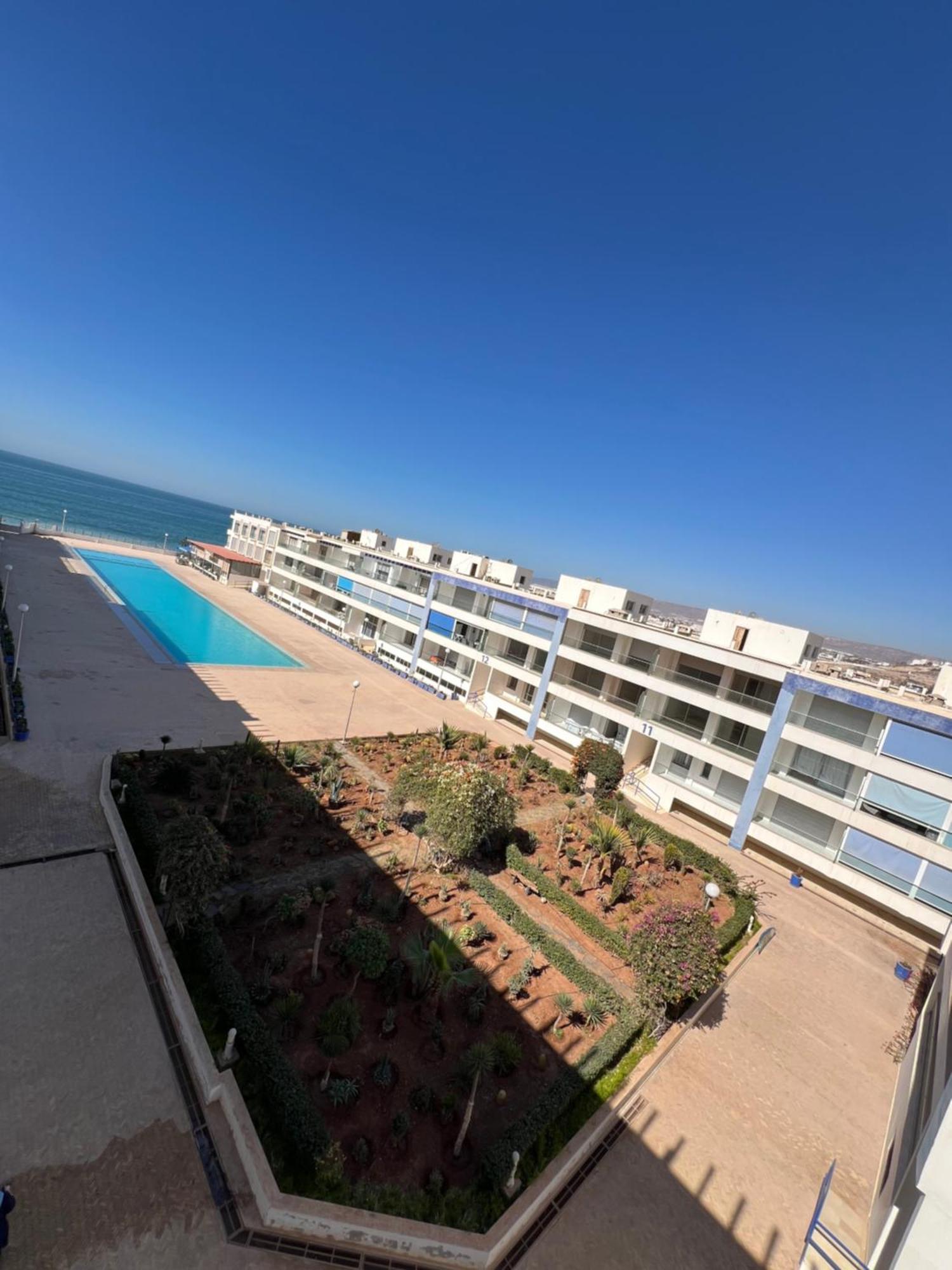 Appartement Pied Dans L'Eau Avec Piscine Аурир Екстериор снимка